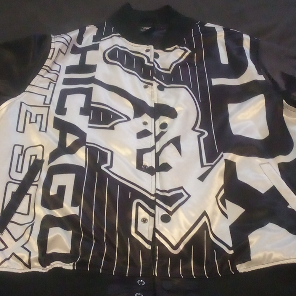 Men's 2XL Chicago White Sox Cooperstown Collection Men's Jacket